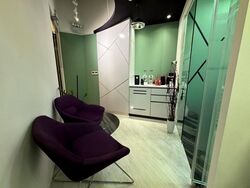 PLUS (D1), Office #611816581